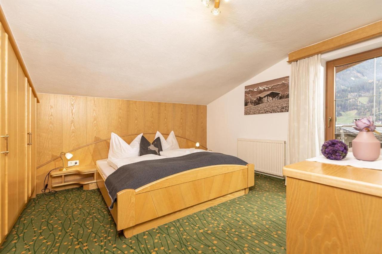 Ferienwohnung Haus Jochler Ried im Zillertal Zimmer foto